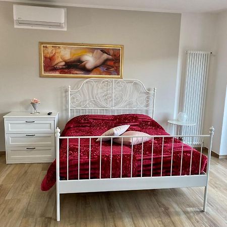 סן ג'יובאני טאטינו Ninfea B&B מראה חיצוני תמונה