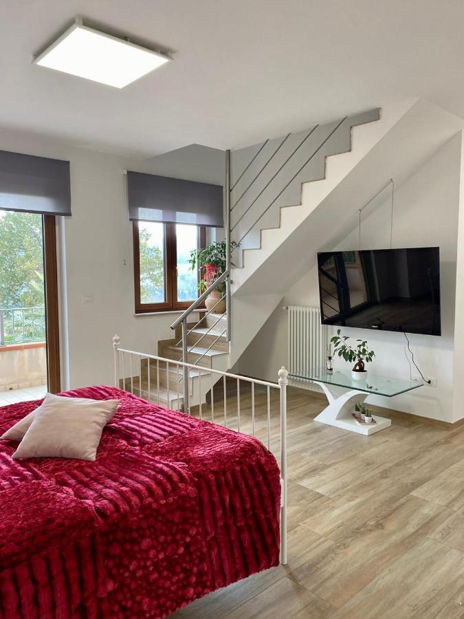 סן ג'יובאני טאטינו Ninfea B&B מראה חיצוני תמונה